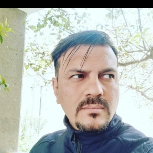 حسن